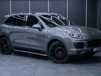 Used Porsche Cayenne 2015 Grey SUV