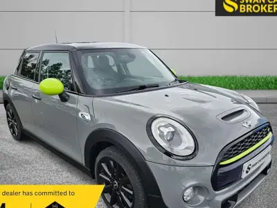 Used Mini Cooper S Hatch 170 HP (125 kW) 2017 Hatchback