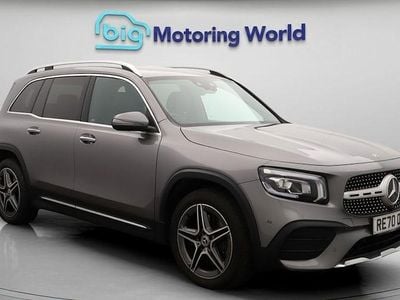 Mercedes GLB220