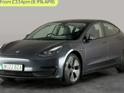 Begagnad Tesla Model 3 Long Range AWD 366 kW (498 HK) 2022 Grå Sedan
