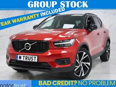Begagnad Volvo XC40 R-Design Pro 163 HK (119 kW) 2021 Röd SUV