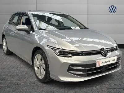 Used VW Golf VIII Style 204 HP (150 kW) 2025 Silver Hatchback