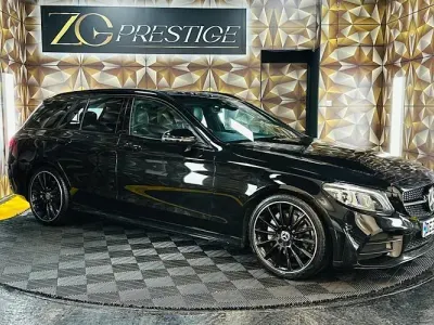 Used Mercedes C220 AMG line 194 HP (142 kW) 2020 Black Estate