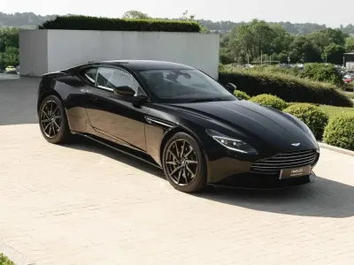 Used Aston Martin DB11 502 HP (369 kW) 2018 Black Coupe