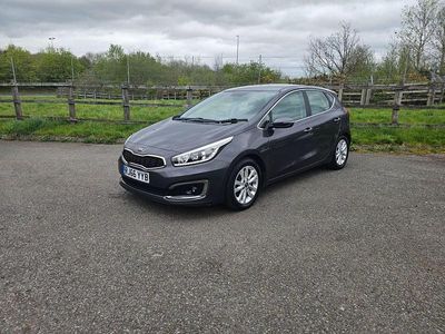 Used Kia Ceed 2017 Silver Hatchback