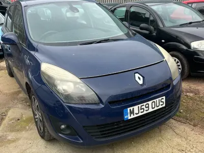 Used Renault Scénic III Expression 2010 Blue MPV