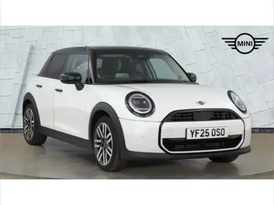 Used Mini Cooper Classic 113 kW (154 HP) 2025 White Hatchback