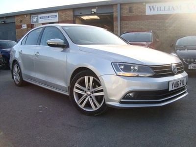 Begagnad VW Jetta GT 150 HK (110 kW) 2016 Silver Sedan