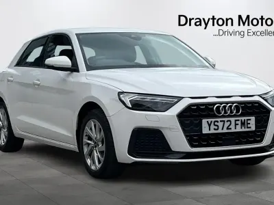 Used Audi A1 Sportback Sport 95 HP (69 kW) 2022 White Hatchback