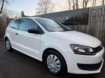 White Used 2012 VW Polo S Hatchback | £2,689 (Good price)