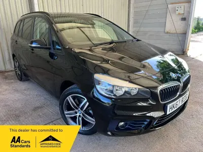 Usado BMW 218 Sport Line 136 CV (100 kW) 2017 Negro Familiar