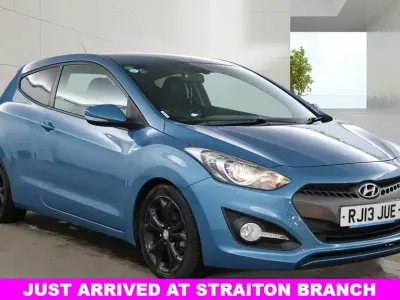 Used Hyundai i30 Sport 128 HP (94 kW) 2013 Blue Hatchback