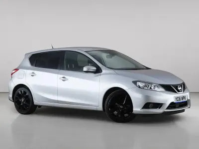 Used Nissan Pulsar Tekna 115 HP (84 kW) 2016 Silver Hatchback