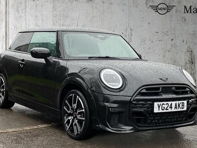 Used Mini Cooper Hatch 154 HP (113 kW) 2024 Black Hatchback