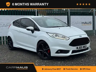 Używany Ford Fiesta ST 2015 Biały Hatchback