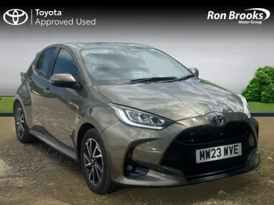 Used Toyota Yaris Design 2023 Bronze Hatchback