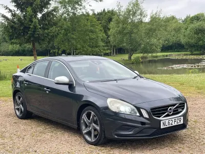 Used Volvo S60 R-Design 115 HP (84 kW) 2012 Grey Sedan
