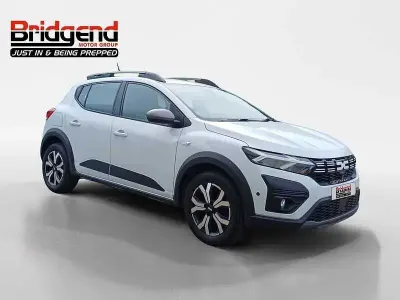Used Dacia Sandero Journey 2023 White Hatchback