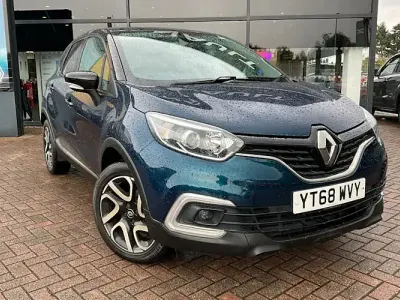 Used Renault Captur Iconic 90 HP (66 kW) 2018 Blue SUV