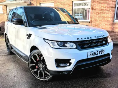 Used Land Rover Range Rover HSE Dynamic 275 HP (202 kW) 2013 White SUV
