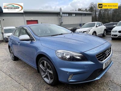 Blue Used 2016 Volvo V40 R-Design Hatchback | £6,400 (Fair price)
