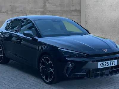 Used Cupra Leon 150 HP (110 kW) 2025 Midnight black Hatchback