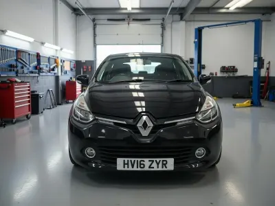 Używany Renault Clio IV Dynamique 2016 Czarny Hatchback