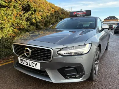 Usado Volvo S90 R-Design 2019 Gris Berlina