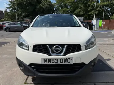 Used Nissan Qashqai 360º 110 HP (80 kW) 2013 White SUV