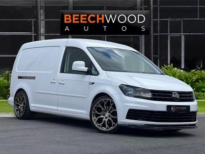 Used VW Caddy Maxi Startline 102 HP (75 kW) 2018 White MPV