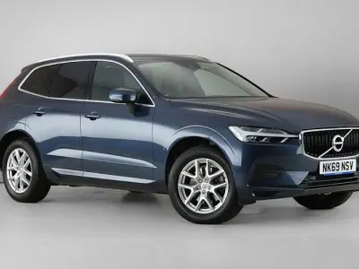 Used Volvo XC60 Momentum 190 HP (139 kW) 2019 Blue SUV