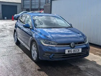 Usado VW Polo Style 95 CV (69 kW) 2022 Azul Utilitario