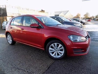 Red Used 2014 VW Golf VII SE Hatchback | £5,999 (Fair price)