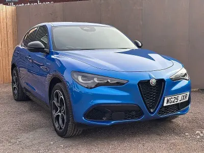 Used Alfa Romeo Stelvio Veloce 276 HP (202 kW) 2025 Blue SUV