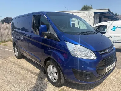 Used Ford Transit Custom Limited 130 HP (95 kW) 2017 Blue Van