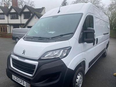 Used Peugeot Boxer Premium 140 HP (102 kW) 2023 White Van