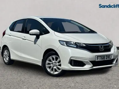 Used Honda Jazz SE 102 HP (75 kW) 2020 White Hatchback