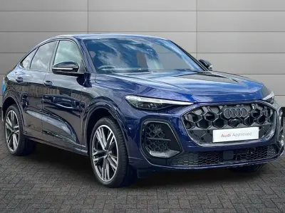 Used Audi Q5 Sportback Advanced 201 HP (147 kW) 2026 Navarra blue SUV