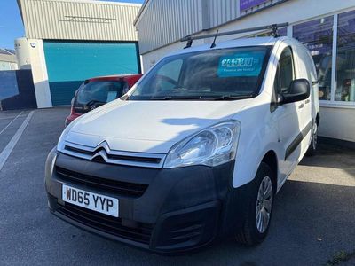 Used Citroën Berlingo 75 HP (55 kW) 2015 White MPV