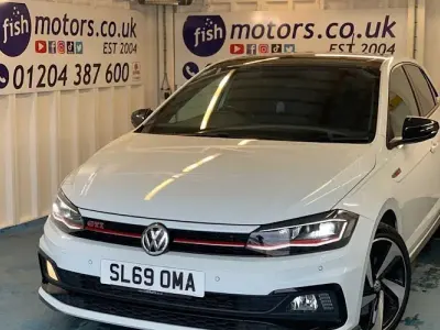 Begagnad VW Polo GTI 200 HK (147 kW) 2019 Vit Halvkombi