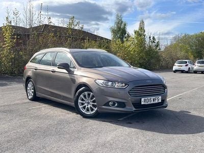 Usado Ford Mondeo Zetec 150 HP (110 kW) 2015 Cinzento Carrinha