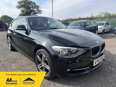 BMW 114