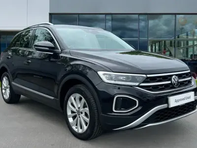 Usado VW T-Roc Style 150 HP (110 kW) 2022 Preto SUV