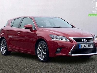 Lexus CT200h