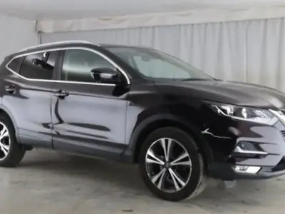 Used Nissan Qashqai N-Connecta 115 HP (84 kW) 2018 Black SUV