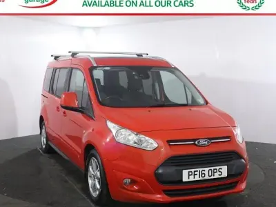 Used Ford Tourneo Titanium 120 HP (88 kW) 2017 Estate