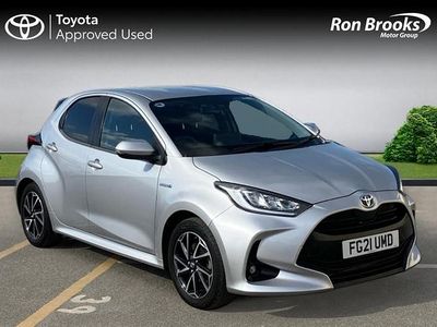 Used Toyota Yaris Hybrid Design 2021 Silver Hatchback