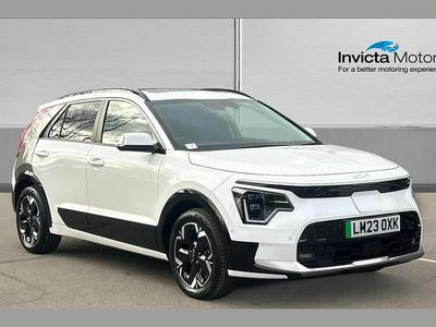 Used Kia e-Niro 150 kW (204 HP) 2023 White SUV
