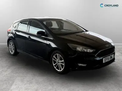 Used Ford Focus Zetec 100 HP (73 kW) 2015 Black Hatchback