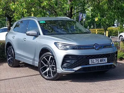 Used VW Tiguan R-line 150 HP (110 kW) 2025 Silver SUV